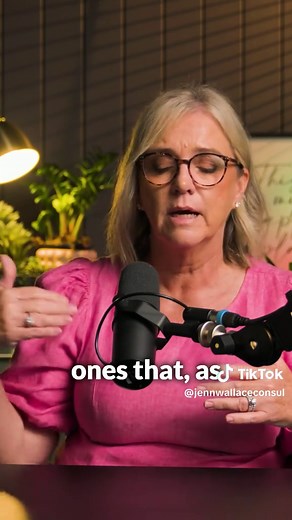 🎯 How to Spot a Good Employee vs. a Bad One 🎯 Hiring the right people can make or break your business. But how do you spot the difference between a great employee and one who just won’t be the right fit? 🤔 📍 First Impressions Matter – You don’t get a second chance at a first impression. Look at how candidates present themselves—not just in appearance, but in communication and attitude. 📍 Soft Skills Are Key – A strong employee listens, asks questions, and takes feedback well. During the int