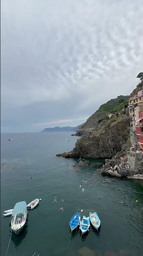 Cinque Terre Snap | Stunning Views of Italy’s Coastal Gem 🇮🇹🌊