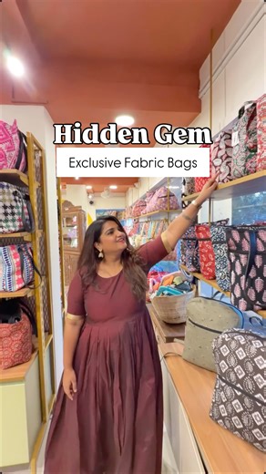 Pooja Rajendran | Coimbatore Blogger on Instagram: "Save and share 😍 Details ⬇️ Location @lakshyabags at namma coimbatore RS Puram Tv swamy road, Coimbatore. Visit store to find new bag varieties at best pricing and options. Do share this video to your friends and family #poojarajendran #coimbatore #coimbatoreshopping #rspuram #handbags #sustainablebags #coimbatorelife #backpack"