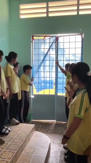 Mừng Thọ Sớm: Kỷ Niệm Đặc Biệt Của Lớp 111