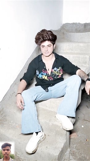 Introducing the "VitalWear SmartBand," a next-generation wearable gadget #ytshorts #trending #love