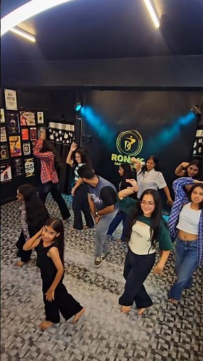 Ye Kaali Kaali Aankhein Dance | Ronak wadhwani Choreography ft. Students | #dance #shorts
