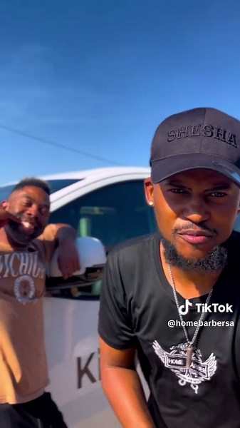 Home Barbers: Transforming Your Grooming Experience