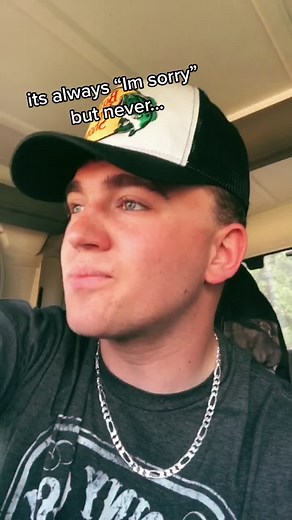 Pretty Heart by Parker McCollum - Country Music Song