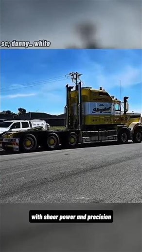 Powerful Truck Backing Up with Precision!! #shorts #shortvideos #heavyhaul