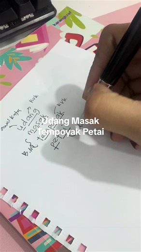 ni untuk ank2 yang level2 da berlari la dalam jawi. tak ada nak turun2 kan da. lepas ni dah boleh terus jawikan tanpa garis2 atau pangkah2 lg.. kesimpulannya, fahami konsep dan teknik #belajarjawi #jawimudahfaham #formulajawi #notajawi