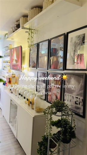 Art Wall Gallery Ideas for Your Kitchen