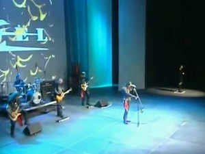 DeeZEL zenekar Szeretni Őt (st