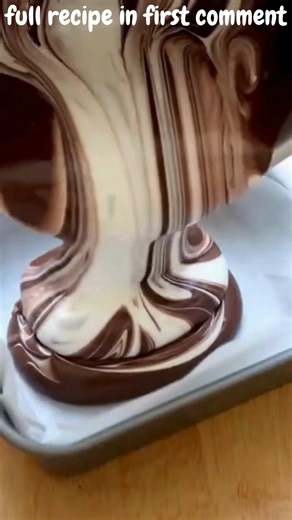 This no-bake chocolate cheesecake swirl fudge is rich, creamy, and irresistibly smooth, blending fluffy Cool Whip cheesecake with deep chocolate flavor. It’s a perfect make-ahead treat for holidays, parties, or anytime you want an easy dessert that tastes indulgent without the effort. | Easy Recipes