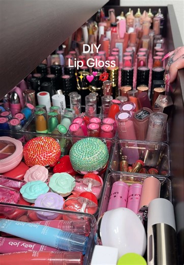 Let’s make the perfect lip gloss for Valentine’s Day 💕✨ today’s makeup hack is making your own perfect shade of red lip gloss for Valentine’s Day 💋 #asmr #asmrmakeup #depottingmakeup #destroyingmakeup #diymakeup