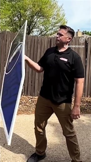 Sign spinner is sharing some motivation with the most recent moves!