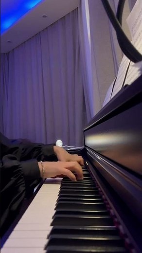 Ludovico Einaudi - Fly (Soundtrack "The Intouchables") / Людовико Эйнауди - Полет (кинофильм 1+1)