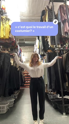 C’est quoi le travail d’un costumier? Une question qu’on me pose souvent donc à travers cette vidéo je vous montre un des rôles du costumier! 🎭🎬🍿 Un petit format en anglais mais avec des traductions pour mes abonnés français 🥳 #usa #california #internationalstudent #costumedesign #costumedesigner
