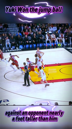 Yuki Kawamura (5'7") went viral by winning a first-ever jump ball 👏 😀