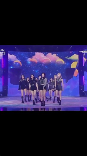 LOONA Colors: A Celebration of All Members