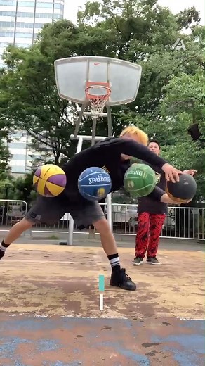 191K views · 186 reactions | Duo Attempts Mind-Blowing Basketball Freestyle Trick!  #basketballtrickshots #freestylebasketball #hoopsmagic #SportsSkills #teameffort #basketball #fyp | People Are Awesome | Facebook