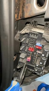 160K views · 438 reactions | Fuse change #work #wiring #tips #viralreelsfacebook #car technician | car technician | Facebook