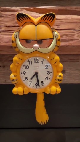 Vintage 1978/1981 Garfield Sunbeam Pendulum Hanging Wall Clock WORKING - Etsy