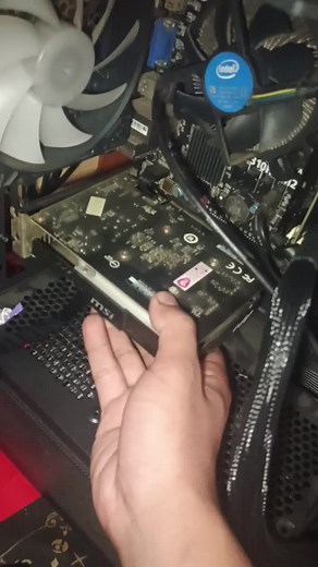 Upgrade GPU: Dari GT 1030 ke RTX 5060