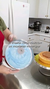 Aprende a elaborar un excelente merengue con esta guía que he creado para ti. Se que el merengue italiano o cubano como le llamamos nosotros los cubanos, todos batallamos muchísimo al principio. Esta guía es en forma de videos creados todos x mi con el paso a paso , te enseño mi receta, trucos y más. . . #reposteros #dulceros #emprendedores #cocineros | Lawren Cano Valdivia