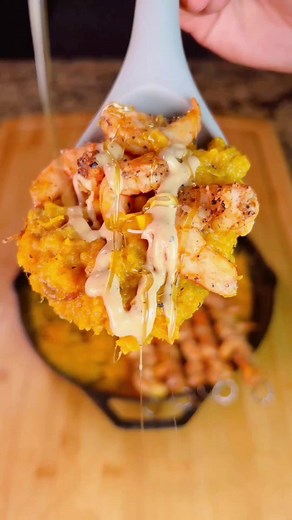 Who says you need a backyard to smoke? This city balcony setup proves otherwise. Shrimp skewers, mashed sweet potatoes, and that full, rich smoke flavor from the East Oak Electric Smoker. Easy, compact, and perfect for apartment life. Would you try this at home? 👇 #EastOakElectricSmoker #UrbanBBQ #ICareAboutYouDay #SmokedShrimp #EastOakLiving #WeekendCooking #BBQWithLove #BalconyCooking | East Oak