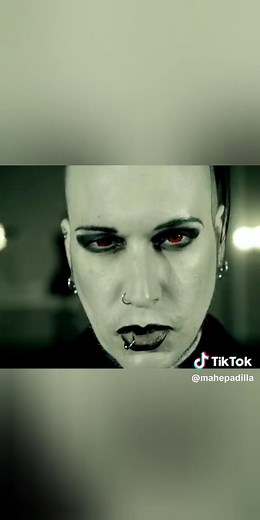Blutengel - Reich mir die hand #music #goth #gothmusic #gothtok #gothic #darkmusic #vampire #original #originalmusic #electronic #electronicgothmusic #goldmusic #sound #chrispohl #dark #darksouls #childrenofthelight #night #bats #blood #musica #musicagotica #musicaeletronica #electronicmusic #gothstyle #gothsubculture #lovemusic #play #playlist