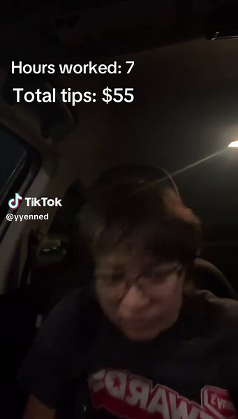 A Day in the Life of a Server: Tips and Experience