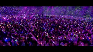 To celebrate the release of the Butterfly Package (out now worldwide at https://cldp.ly/butterflypackage) here's Paradise from the Live in São Paulo concert film. Watch the full song at https://youtu.be/AwcWwQwjGTY #theButterflyPackage | Coldplay