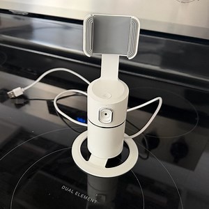 Auto Face Tracking Phone Holder | Hands-Free Video Stand 360