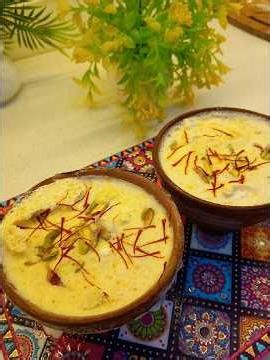 Malai Dar Kesar Pista Kulfi (without fire)😋🍨 #youtubeshorts#malaikesarpista#kulfi #summersweet#viral