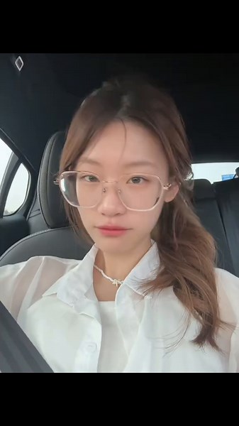 ปะทะเลกันนน