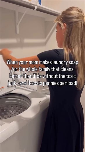 Emily Hopkins | Homemaker | Recipes on Instagram: "HOMEMADE LAUNDRY SOAP 🧼 🧺 Most store-bought laundry soaps are loaded with fragrances, fillers, and harsh chemicals that stick to your clothes and skin. 🧪 I’ve tried so many “natural” brands over the years, but nothing cleans like my mom’s homemade recipe. It’s simple, safe, and it WORKS. 💪✨ Comment “laundry” and I’ll send you the recipe! FOLLOW along for more simple recipes + Clean living from 🏠 • • • #hom