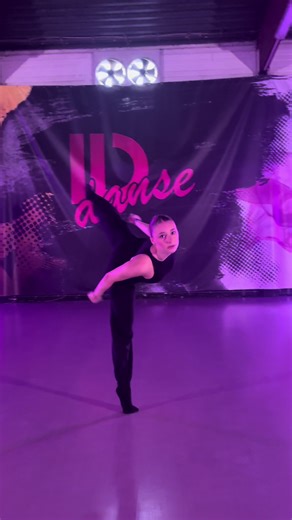 Master French Dance Techniques with Benjamin Mosurek