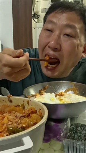 참치김치찌개 계란대접밥 완전 내스타일 #집밥 #먹방 #참치김치찌개