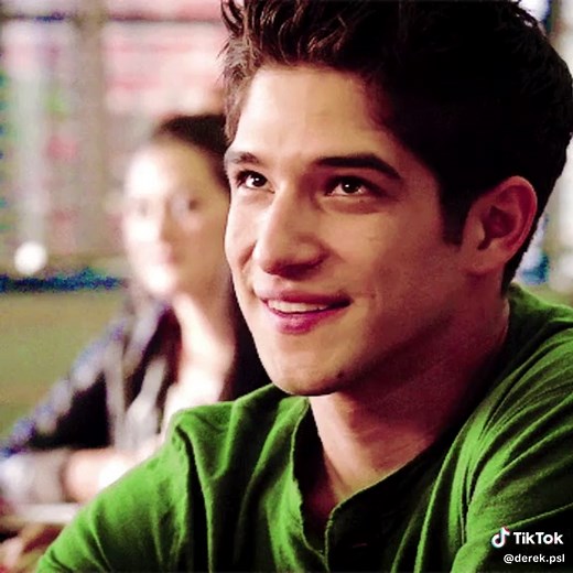 Teen Wolf Looks: Scott McCall's Style