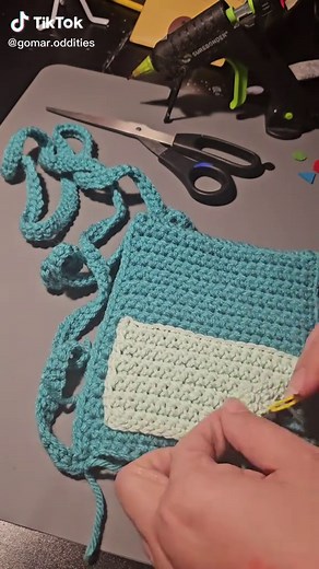Create a BMO Purse: Step-by-Step Time Lapse Tutorial