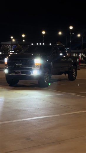 Ranch hand coming🫣 #alumiduty #bubbatruck🌾 #diesel #powerstroke #trailgrapplers #nitto #trucktok #f250 #37 #ford #truck #viralvideo #viral #fyp #fypシ