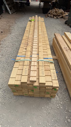 Build Insite on Instagram: "👉 This is why wall cavity details matter more than people think. A ventilated cavity only works if airflow is continuous, protected, and properly detailed. This Weathertex castellated batten solves a few common site problems at once: ✅ Eliminates extra battens Vertical cladding can fix straight on, reducing layers, fixings, and install time. ✅ Built-in airflow paths The rebated grooves maintain ventilation without relying on perfect spacing on site. ✅ Proper cavity c