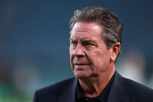 Dolphins legend Dan Marino drops candid take on today's QBs feeling 'comfortable' with new NFL rules