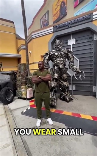Funny Moments Megatron🤣 #UniversalStudios #megatron #keepsupporting #funny #fyp