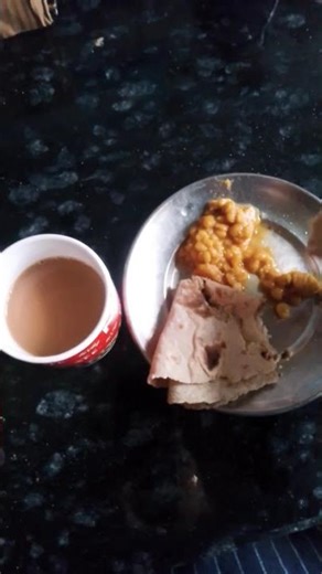 Breakfast time #food #short feed #trending ‪@DecentInayat‬