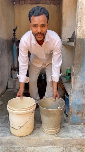 चिलचिलाती धूप में जा swimming pool में नहा ले 😳😂🤣 #hot #garmi #funny #shortvideos #ytshorts