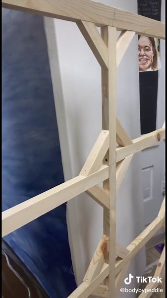 Canvas Stretching Techniques for Artists