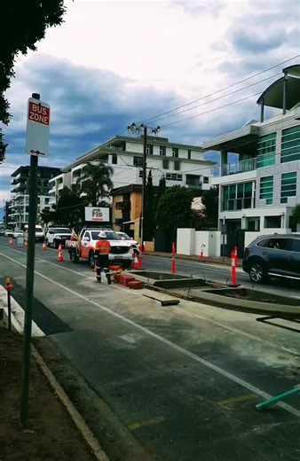 Development is underway in Glenelg, South Australia, with the Holdfast Bay Council prioritising public safety, as evident in initiatives near Patawalonga Lake, where safety considerations take precedence over financial interests. #glenelg #adelaide #southaustralia #australia #holiday #beach #travel #family #wine #love #fun #entertainment #champions #realestate #follow #followerseveryone #follower #followersreels #nike #Netflix | Alan Webster