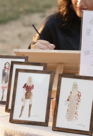 These watercolor portraits are painted live throughout the party and set out for guests to discover as the night unfolds and however you would like to present them (for example frames or envelopes) I love watching people take a second look, smile, laugh, and then carefully pick up a piece of art made just for them. It’s such a great way to connect and leave a lasting impression. Painted on-site at weddings, events, and parties, one guest at a time 🤍 Based in Nashville, traveling wherever your e