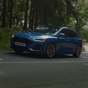 13K views · 318 reactions | Begrüßt mit uns den neuen Ford Focus! 朗 Neuer Look, innovative Technologien und eine große Auswahl elektrifizierter Antriebe. Lernt ihn jetzt kennen: https://ford.to/3p0LvPv | Ford Deutschland | Facebook