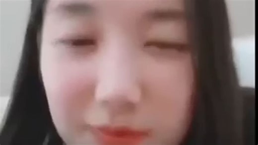 主播，忘记关摄像了，再现经典一幕.双视角版本