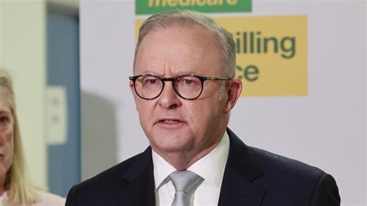 Labor to cut $5.6 billion from public sector