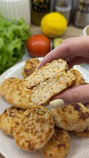 Super Juicy Chicken Zucchini Patties 🥒🍗 | Easy Healthy Dinner