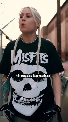 Whitney Peyton, Willy Northpole, Astray, and Bag of Tricks Cat “Cook” in Arizona 🌵🏜️